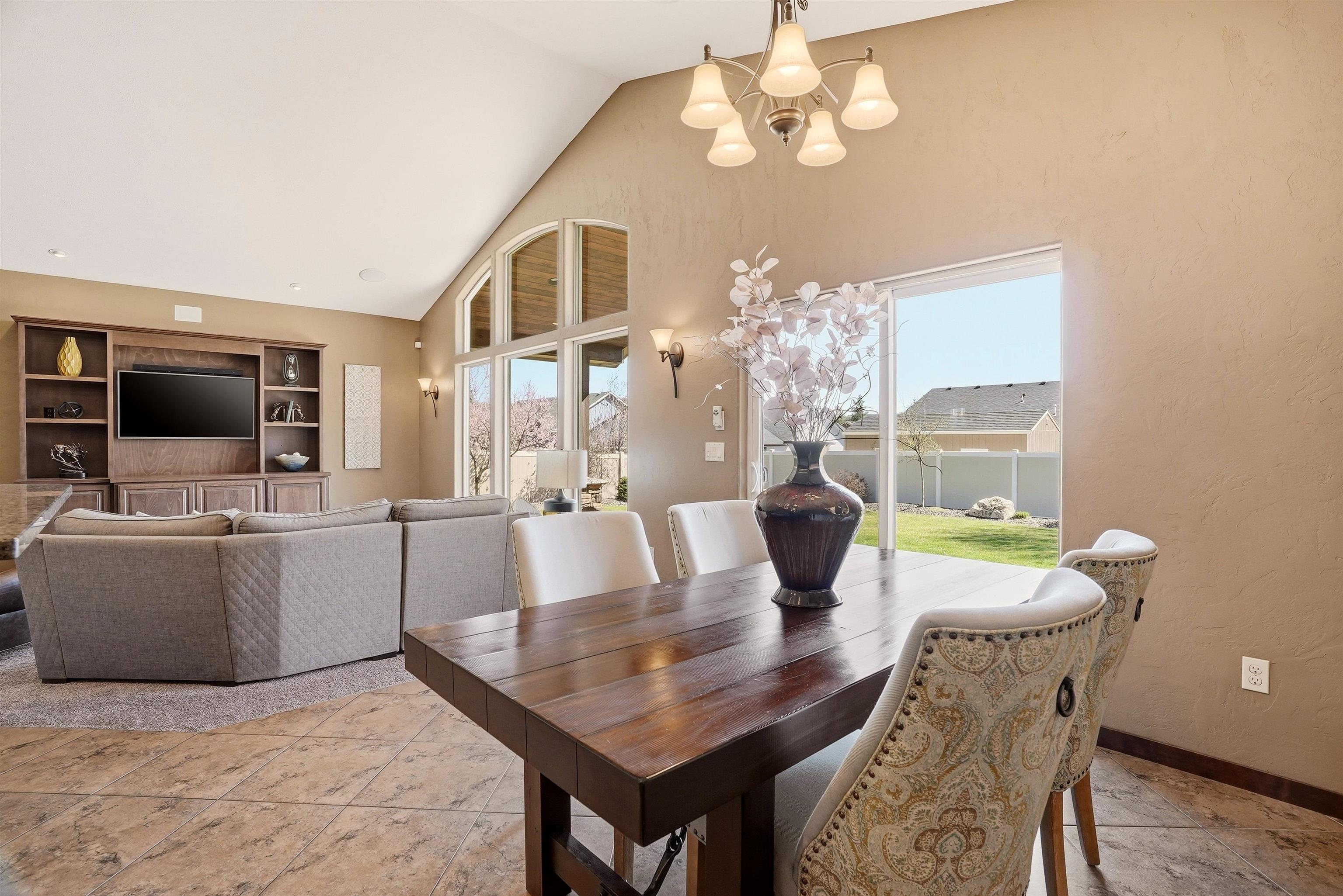 202 East Alexa Court Spokane, WA 99208 - Photo 9 of 31