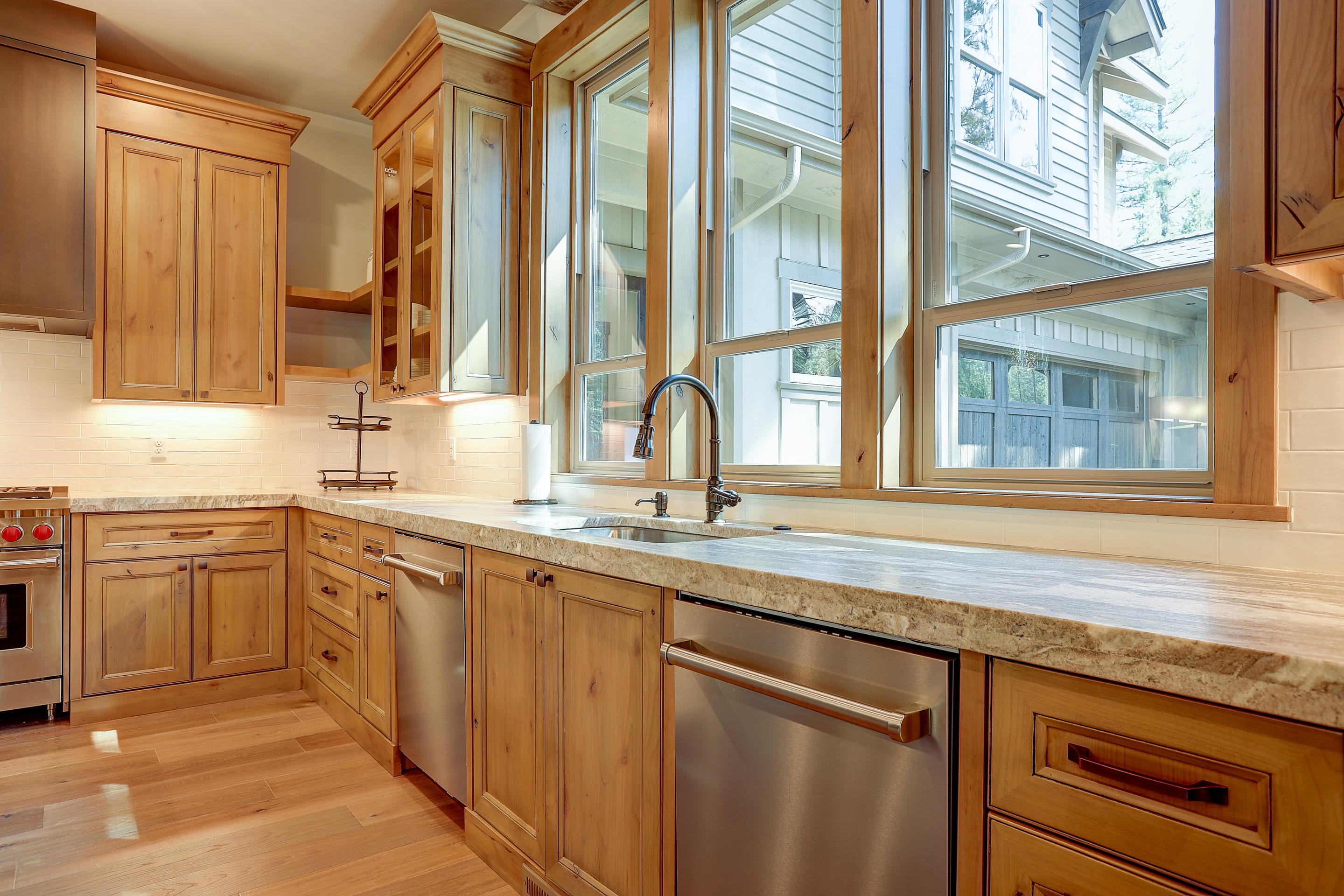 56248 Sable Rock Loop Bend, OR 97707 - Photo 34 of 87 Kitchen