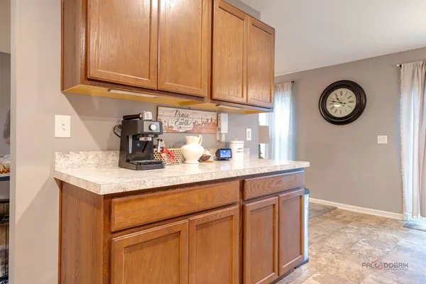 $299,900 | 7058 Hidden Green Circle, Fox Lake, IL 60020