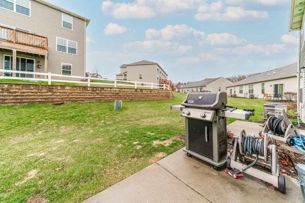 $299,900 | 7058 Hidden Green Circle, Fox Lake, IL 60020