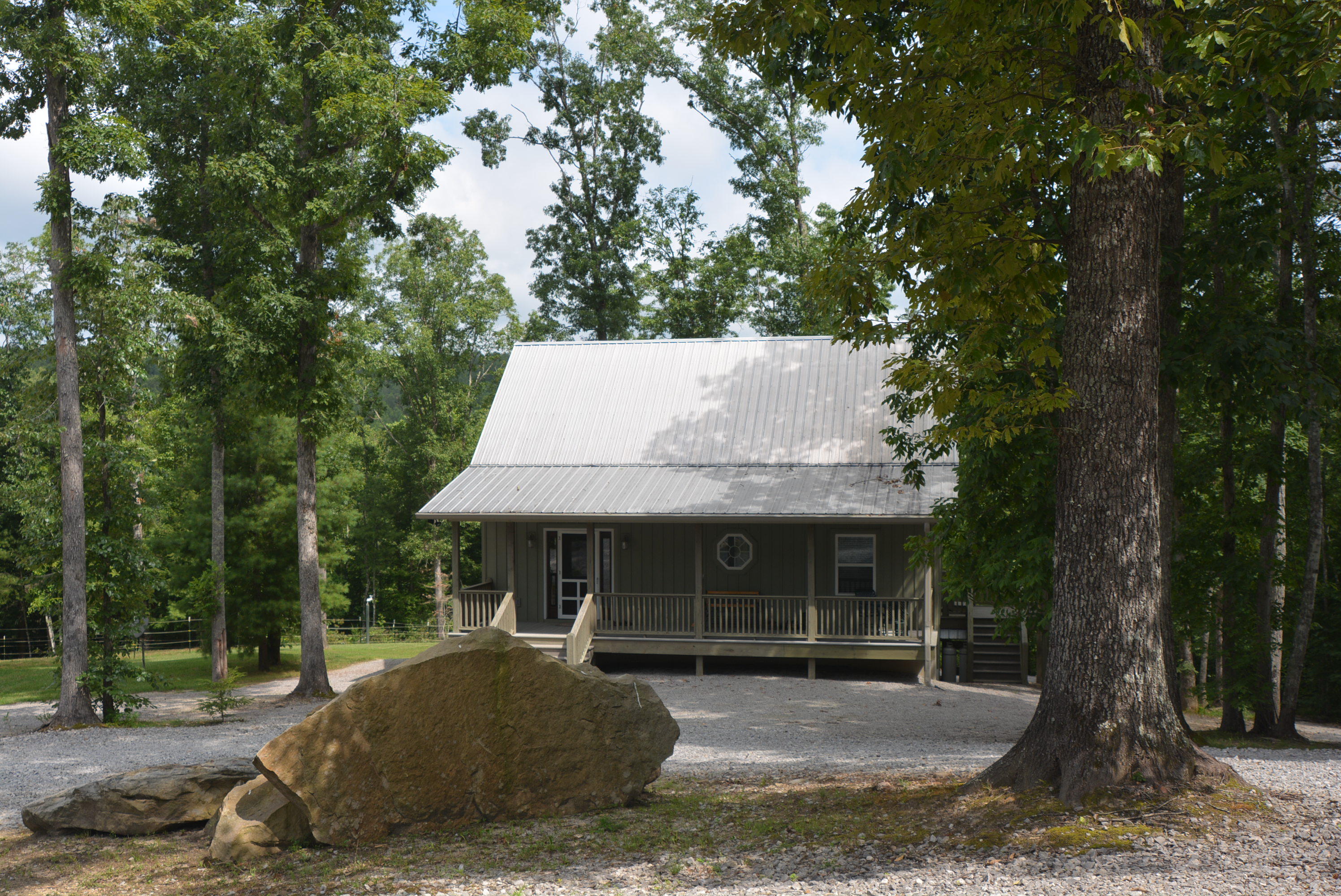 750 End Of Trail Road Allardt, TN 38504 - Photo 1 of 39 DSC_0493