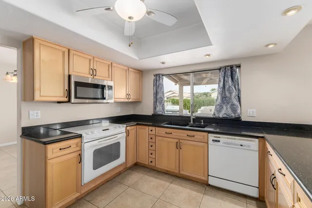 $2,100 | 4334 West Barbara Avenue, Glendale, AZ 85302