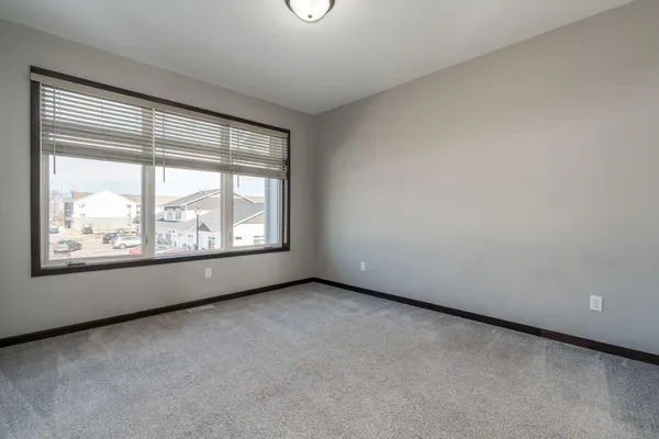 $279,900 | 417 Prairie Rose Trail, Mankato, MN 56001