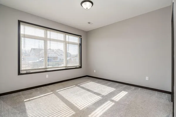 $284,900 | 417 Prairie Rose Trail, Mankato, MN 56001