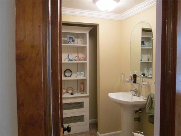 224 South Ashburnham Road Westminster, MA 01473 - Photo 4 of 8 Gallery Image 4