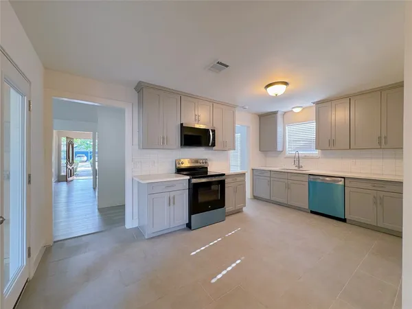 $2,100 | 22206 Goldstone Drive, Katy, TX 77450