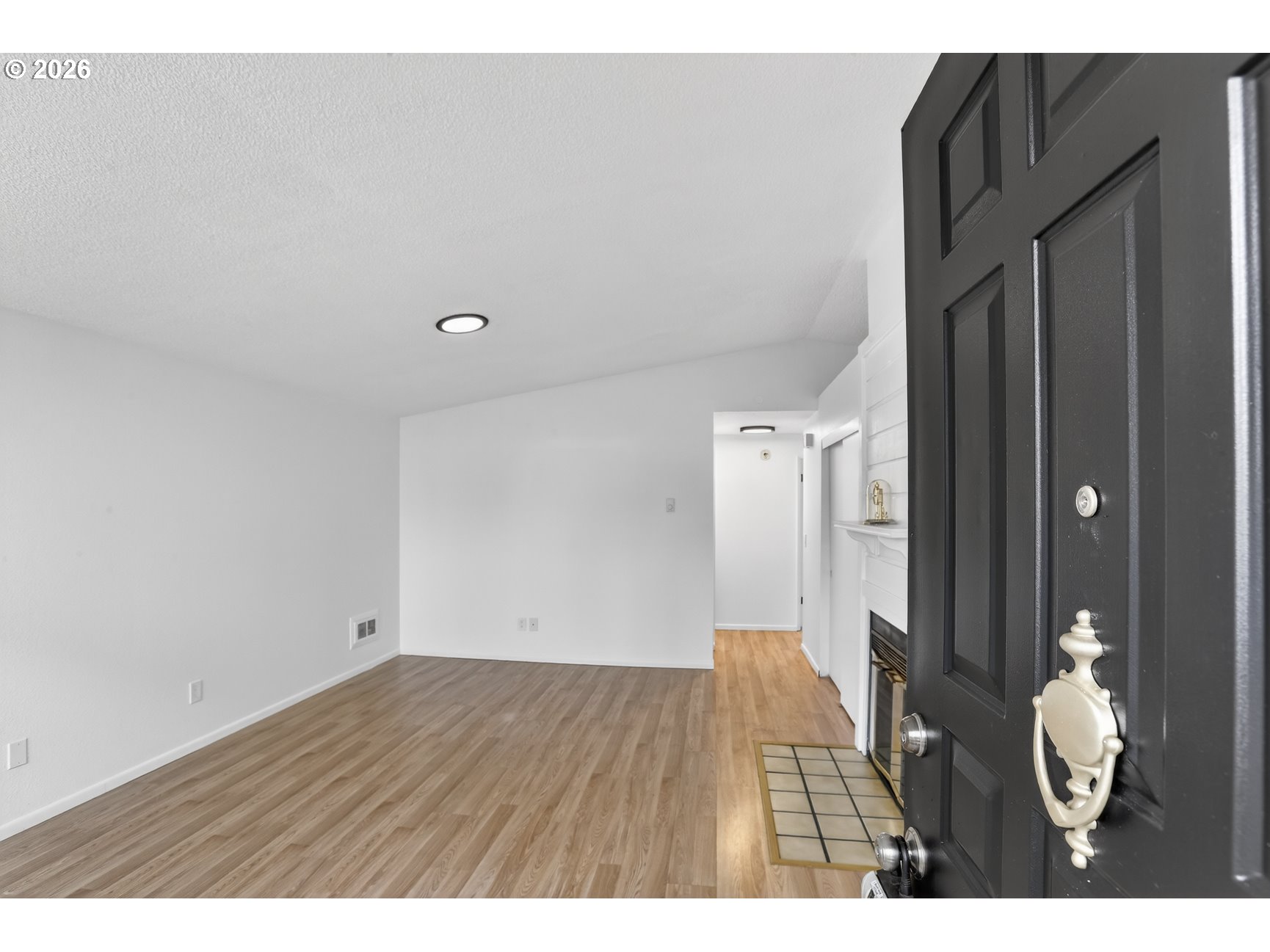 2701 Southwest Spring Garden Street Portland, OR 97219 - Photo 2 of 25