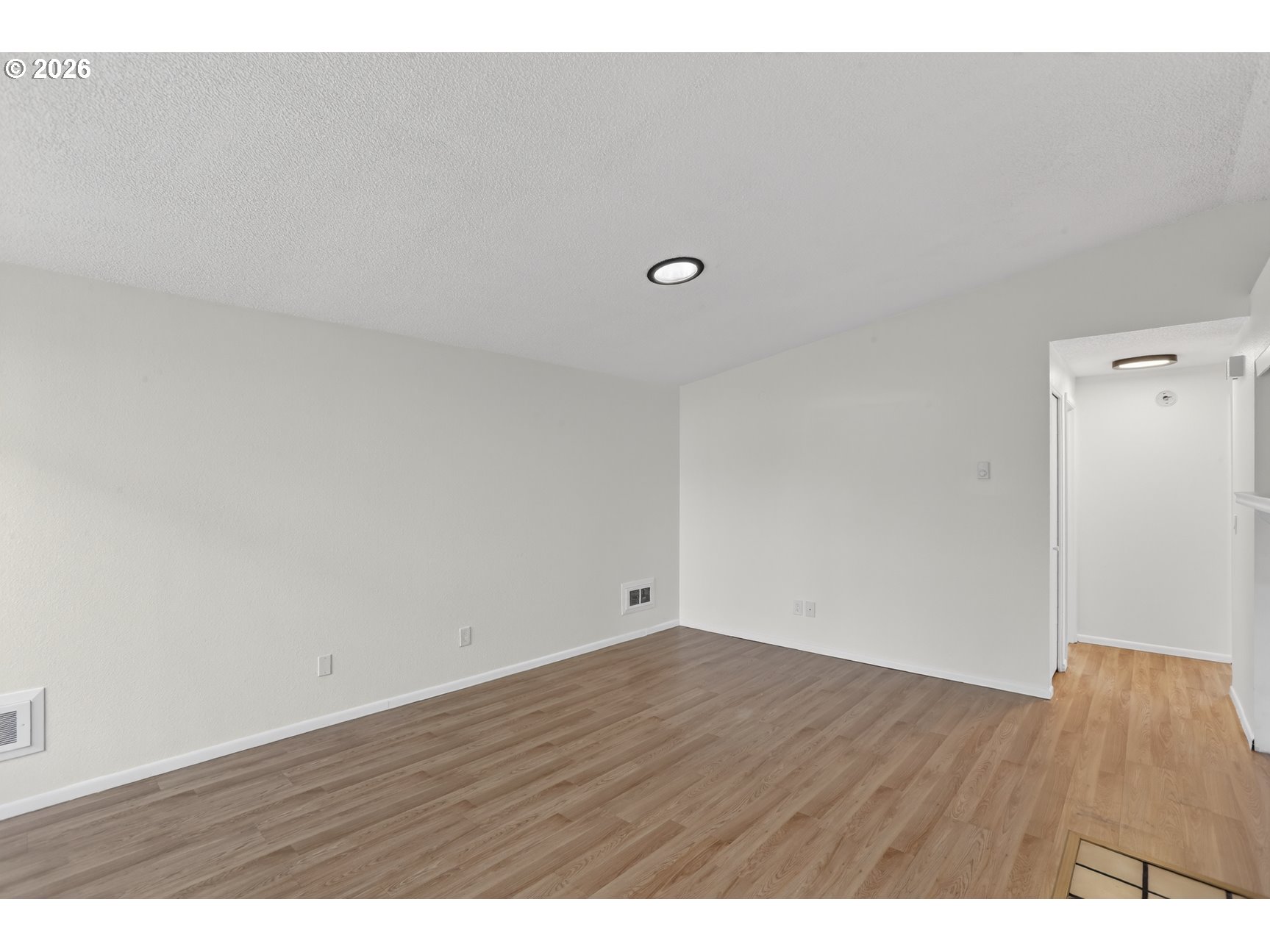 2701 Southwest Spring Garden Street Portland, OR 97219 - Photo 4 of 25