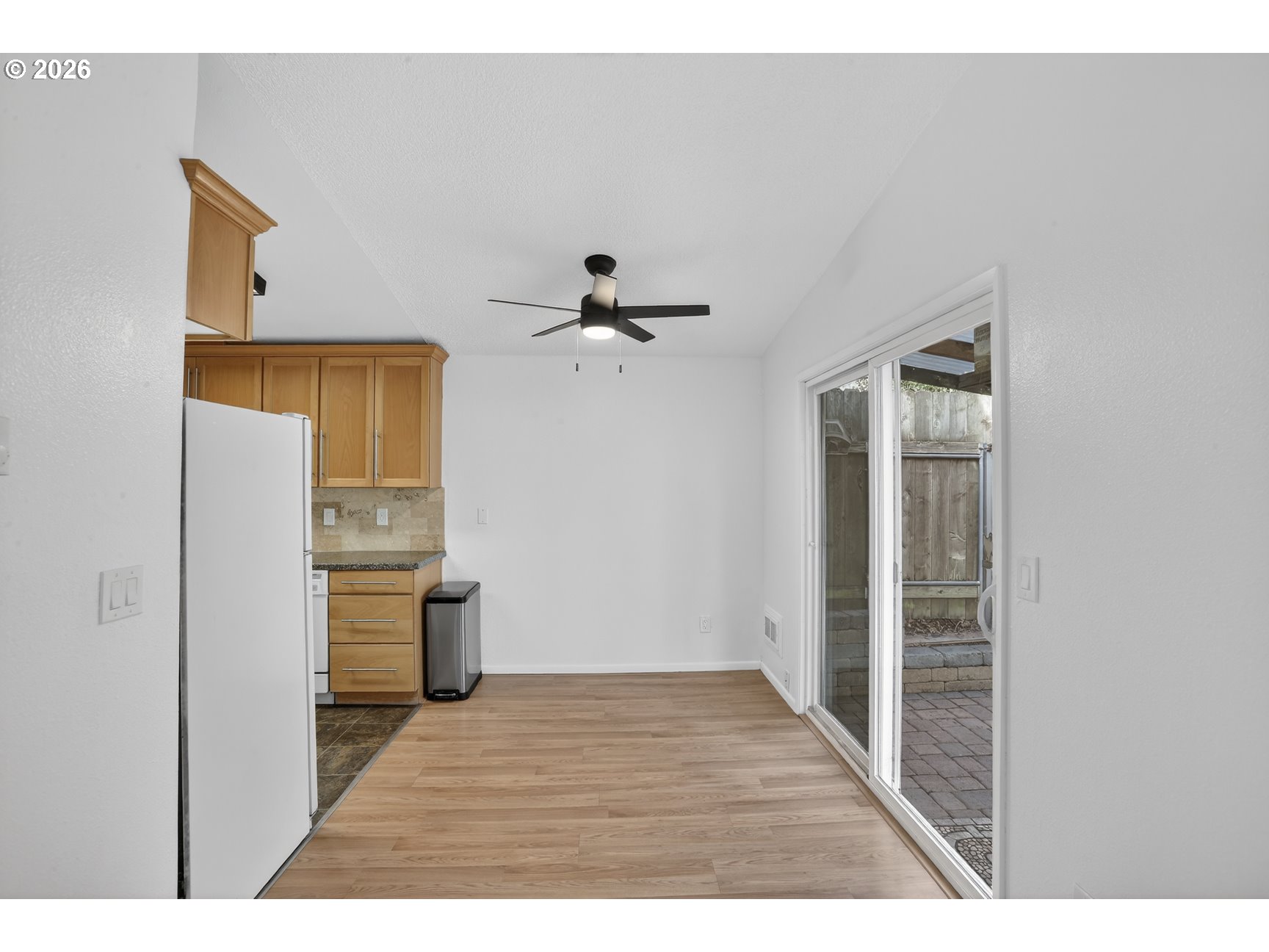 2701 Southwest Spring Garden Street Portland, OR 97219 - Photo 8 of 25