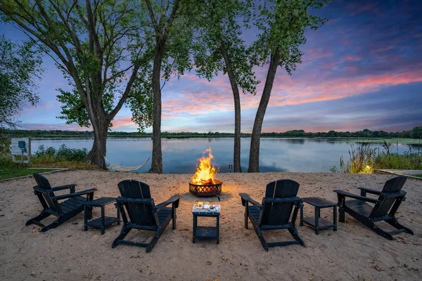$1,399,000 | 29430 Endress Way, Cannon Falls, MN 55009