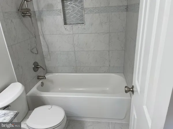 $2,950 | 6330 James Harris Way, Centreville, VA 20121