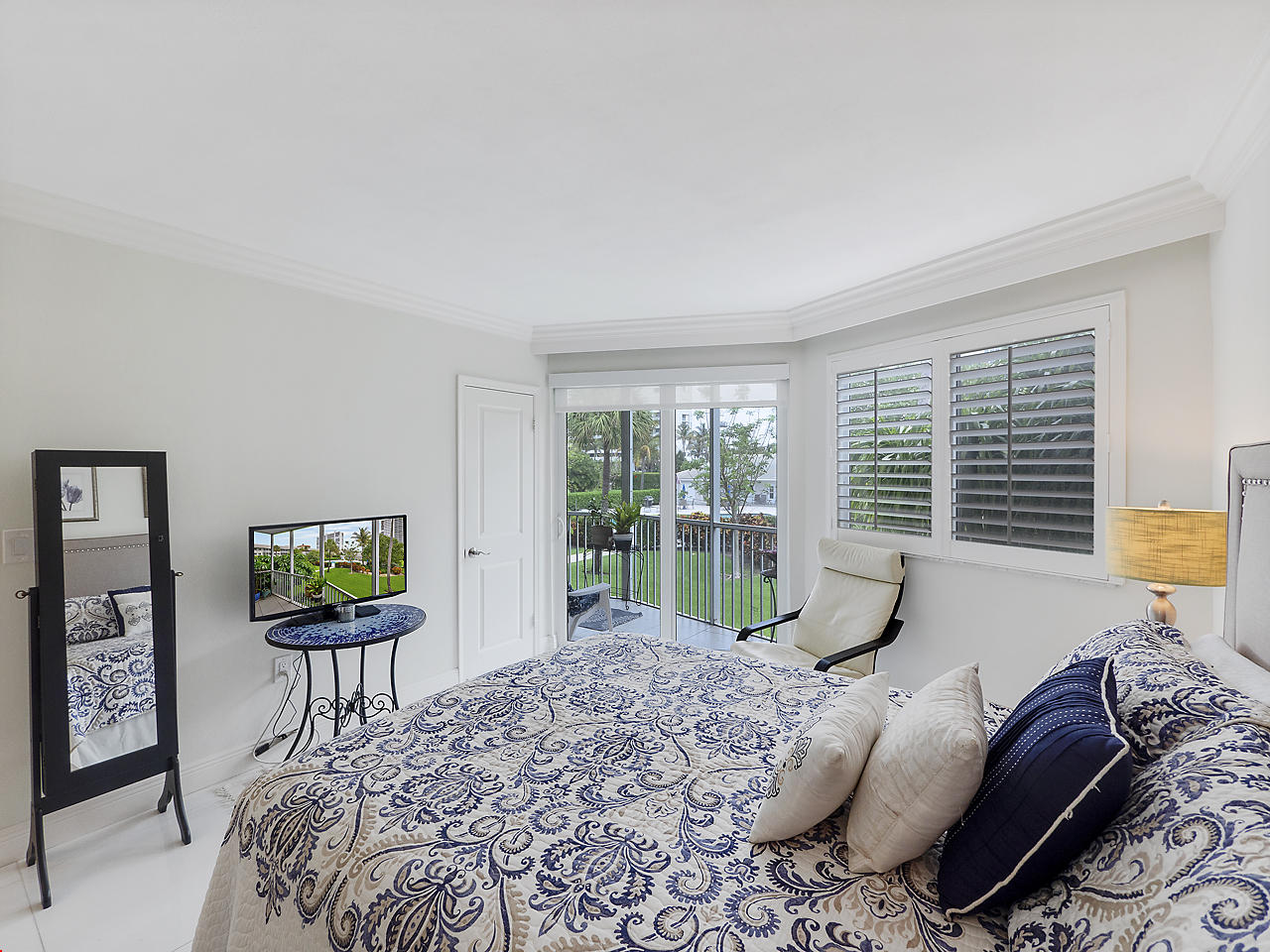 2730 Banyan Road, Unit 26B Boca Raton, FL 33432 - Photo 6 of 17 Owner's Suite