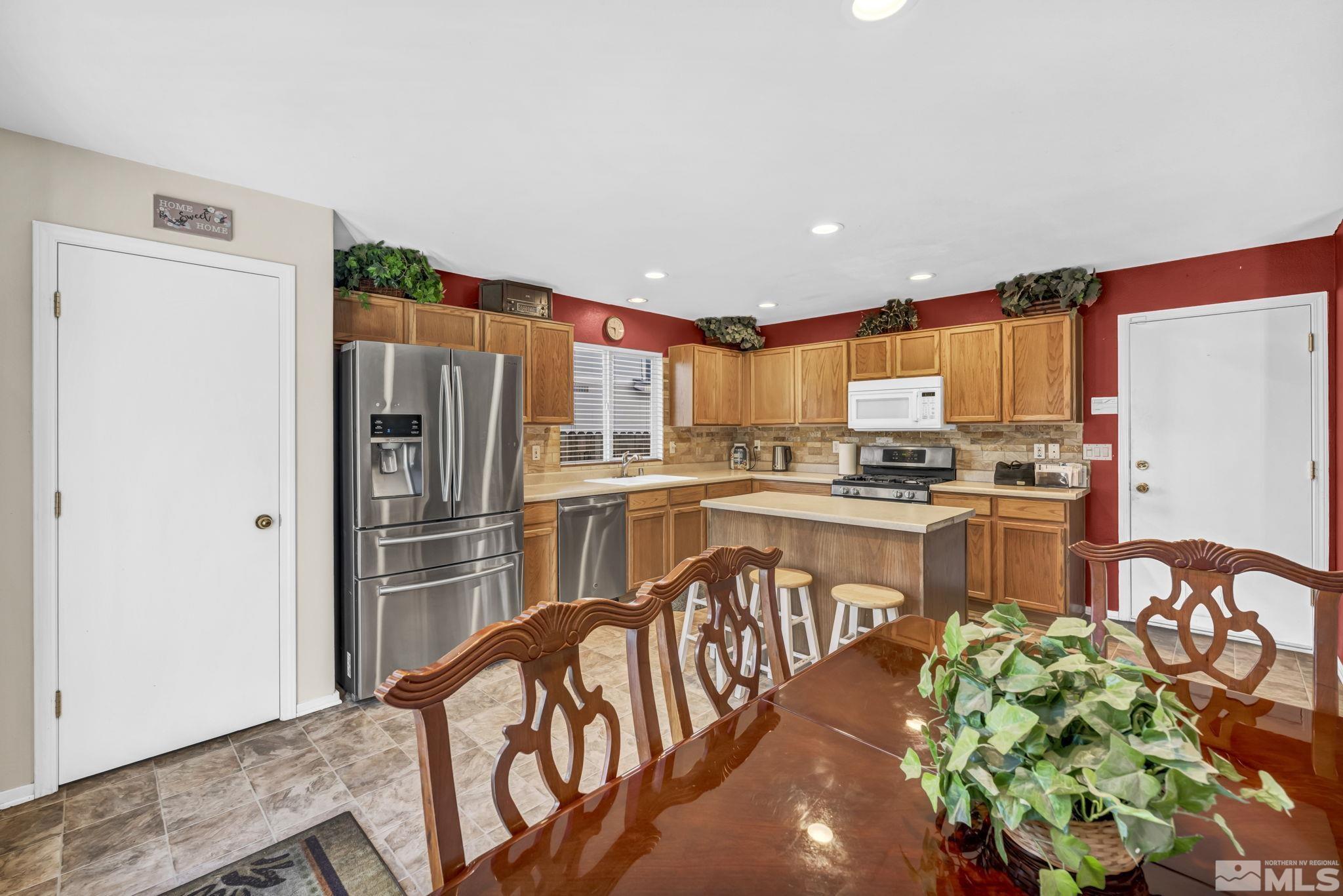 7430 Tallgrass Drive Reno, NV 89506 - Photo 14 of 36 Photo 15