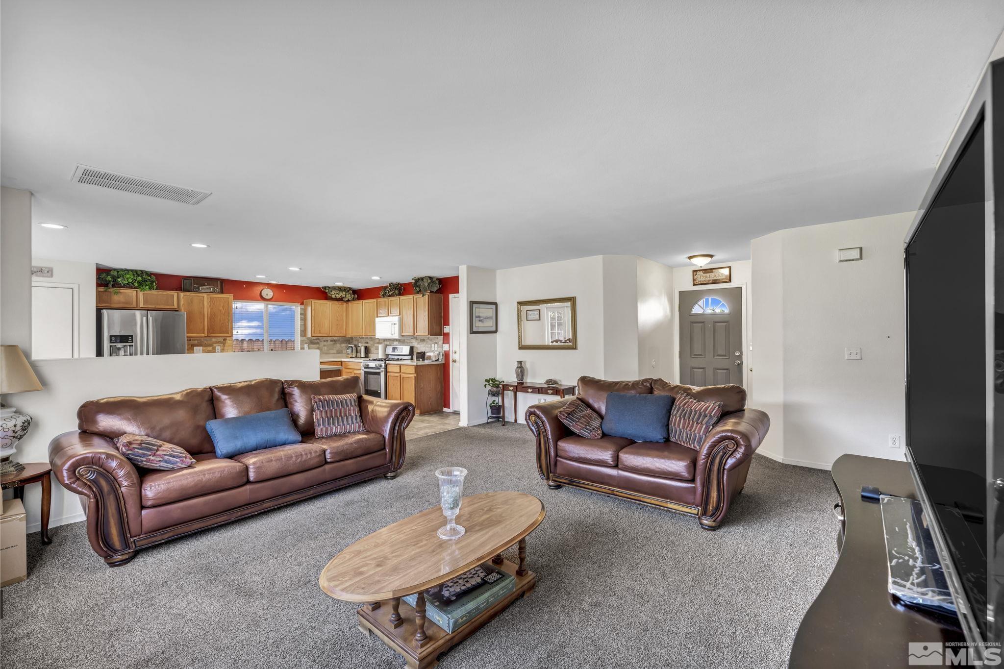 7430 Tallgrass Drive Reno, NV 89506 - Photo 5 of 36 Photo 6