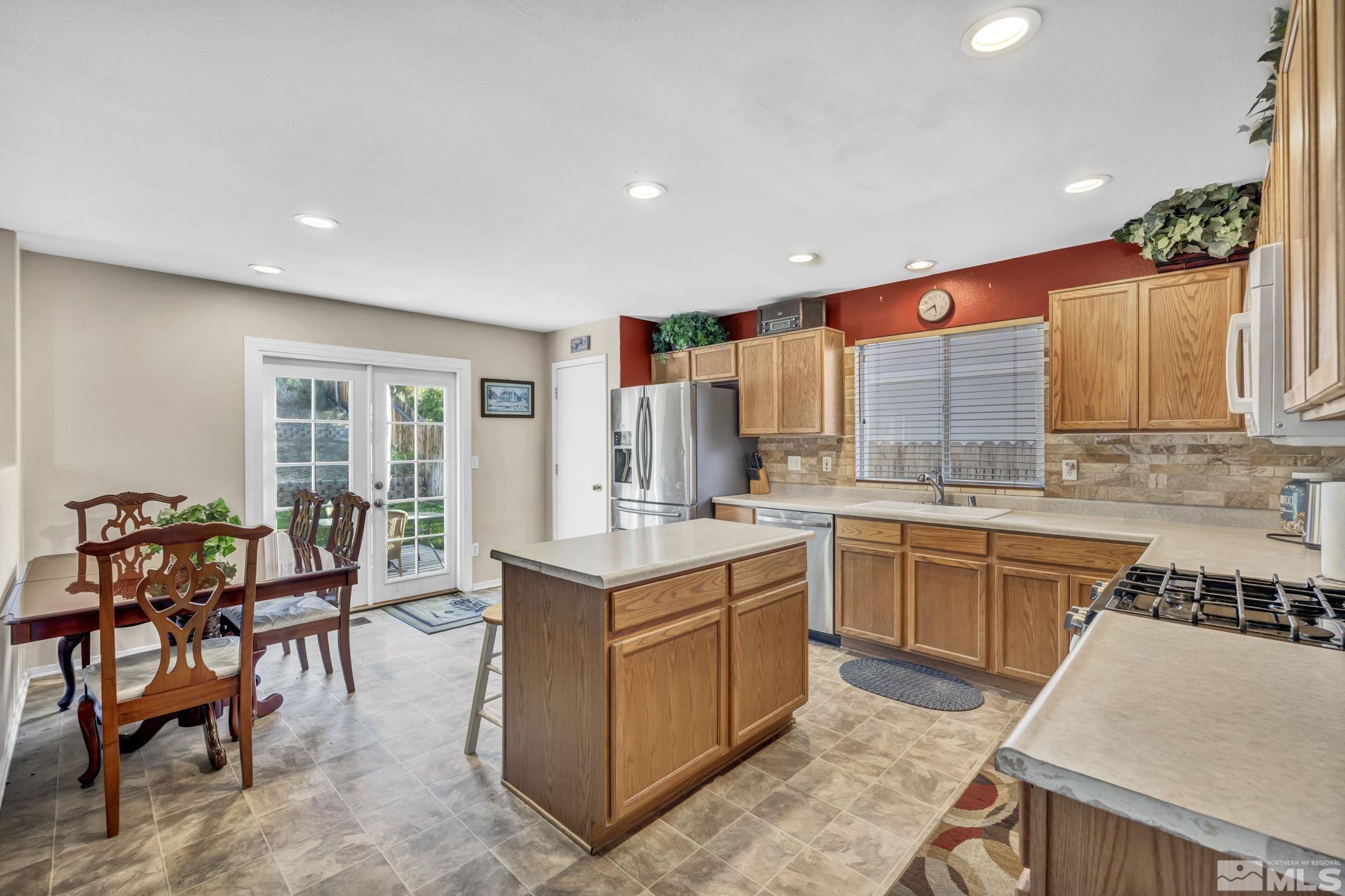 7430 Tallgrass Drive Reno, NV 89506 - Photo 8 of 36 Photo 9