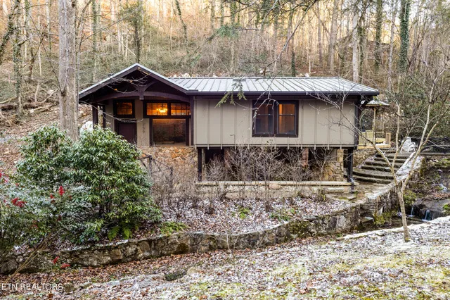 $675,000 | 259 Black Mash Hollow Road, Townsend, TN 37882