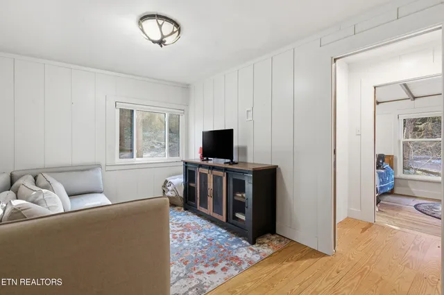 $675,000 | 259 Black Mash Hollow Road, Townsend, TN 37882