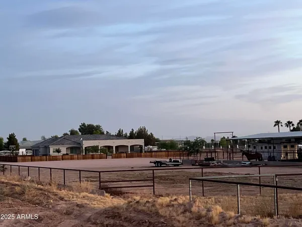 $864,000 | 34410 West Cudia Road, Stanfield, AZ 85172