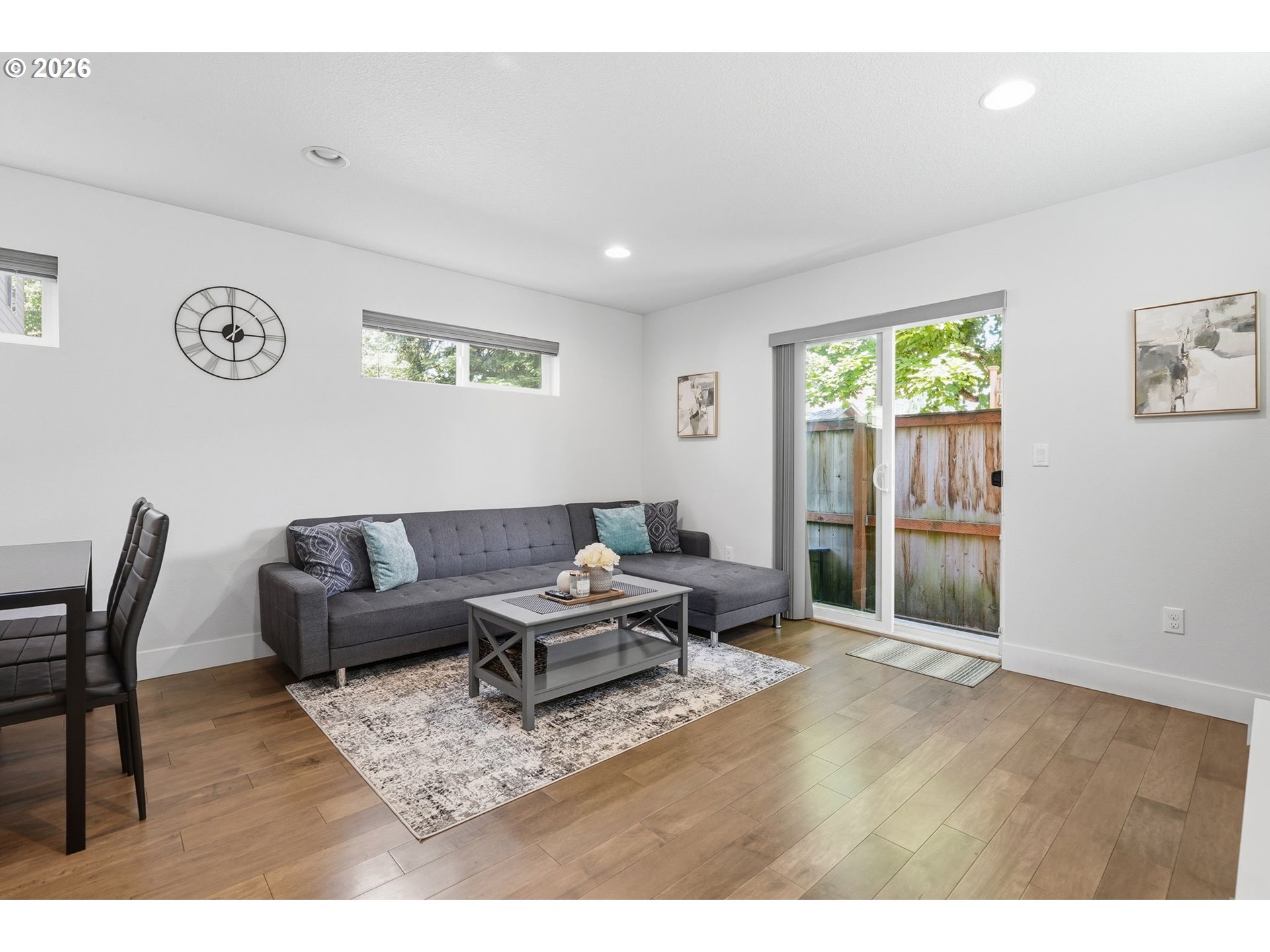 10045 Southeast Clinton Street Portland, OR 97266 - Photo 3 of 28
