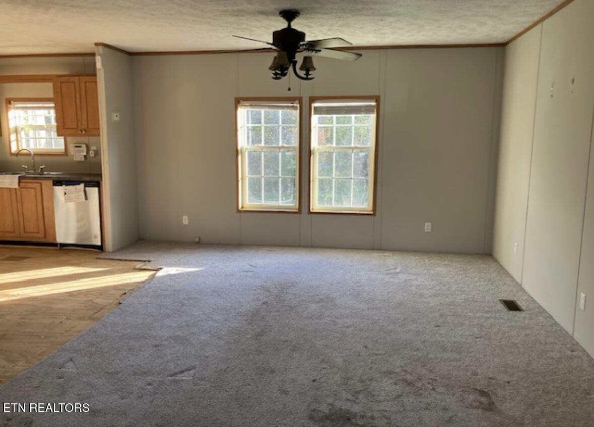 1266 Rock House Road Pioneer, TN 37847 - Photo 9 of 17 IMG_1037 (1)