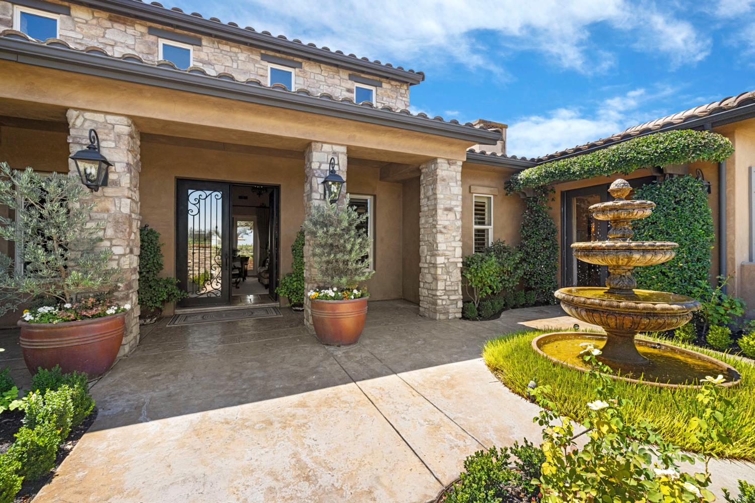 15694 Alpine Road Lodi, CA 95240 - Photo 6 of 98 Gallery Image 6