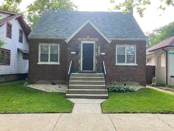 $199,900 | 13819 South State Street, Riverdale, IL 60827