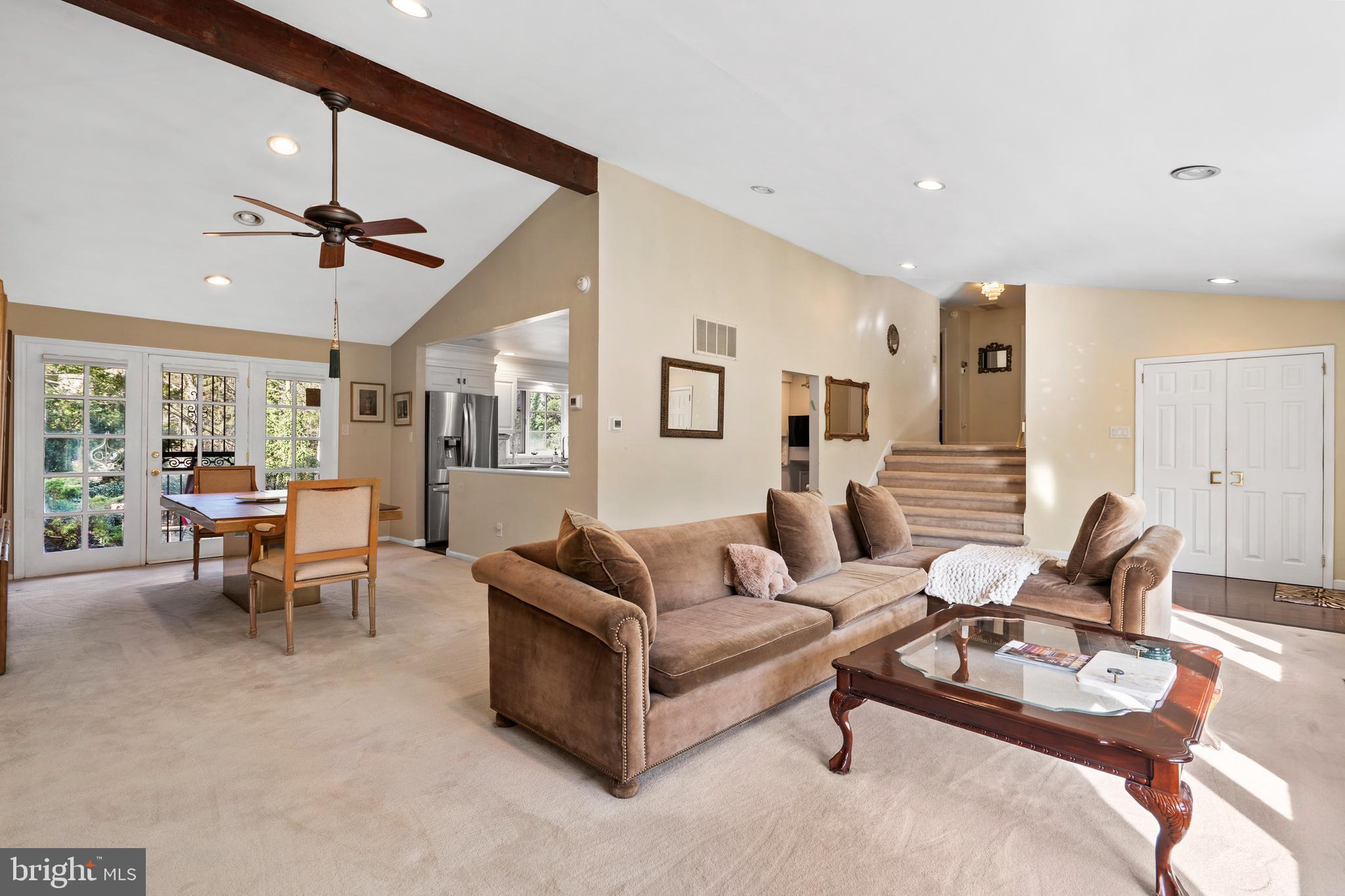 1064 Irvin Road Huntingdon Valley, PA 19006 - Photo 7 of 38