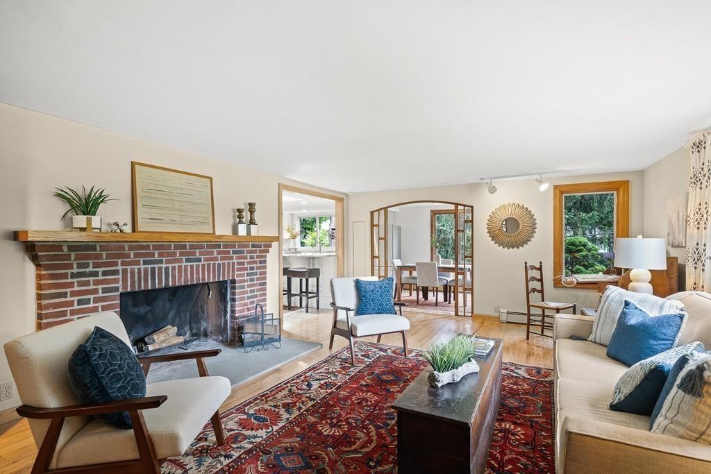 97 High Street Stoneham, MA 02180 - Photo 4 of 41 Gallery Image 4