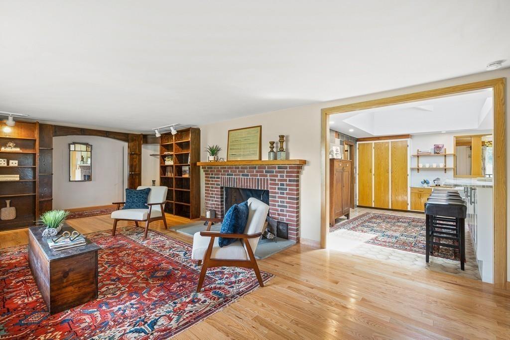 97 High Street Stoneham, MA 02180 - Photo 6 of 41 Gallery Image 6