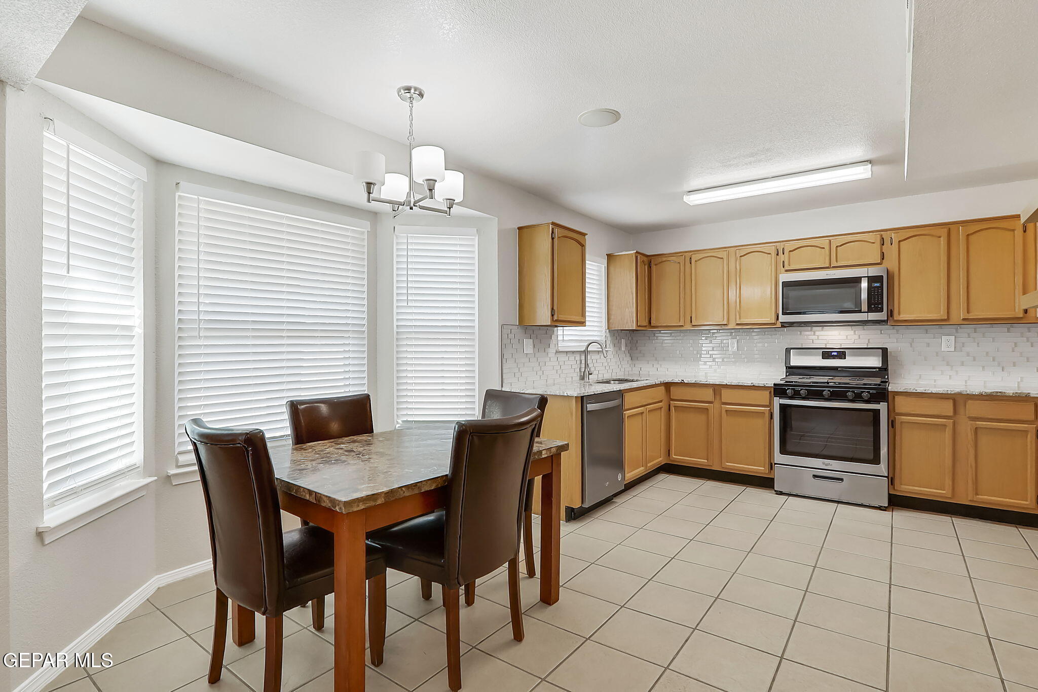 601 Kearney Way El Paso, TX 79928 - Photo 14 of 46 9-web-or-mls-IMG_8317