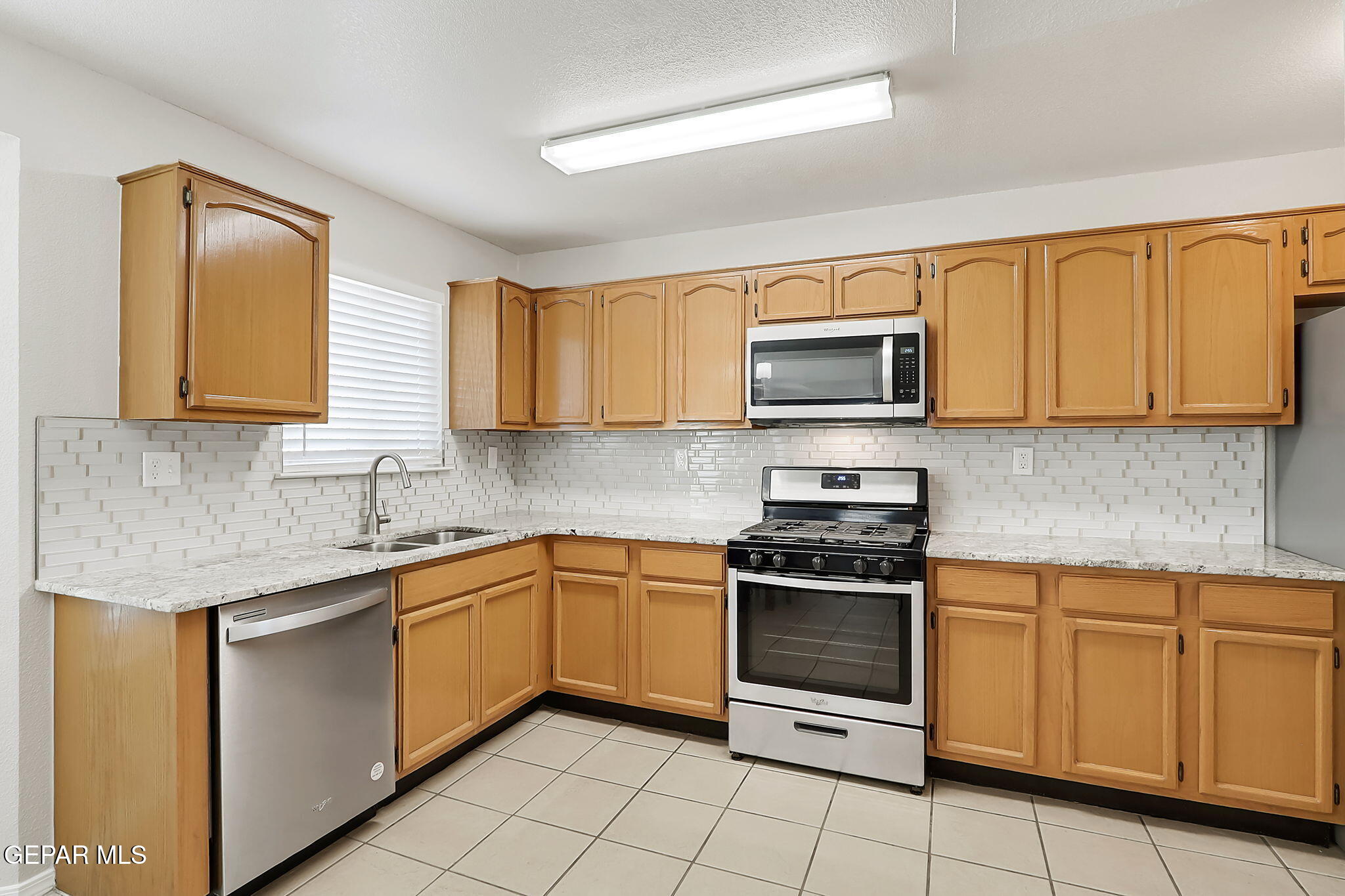 601 Kearney Way El Paso, TX 79928 - Photo 18 of 46 13-web-or-mls-IMG_8324