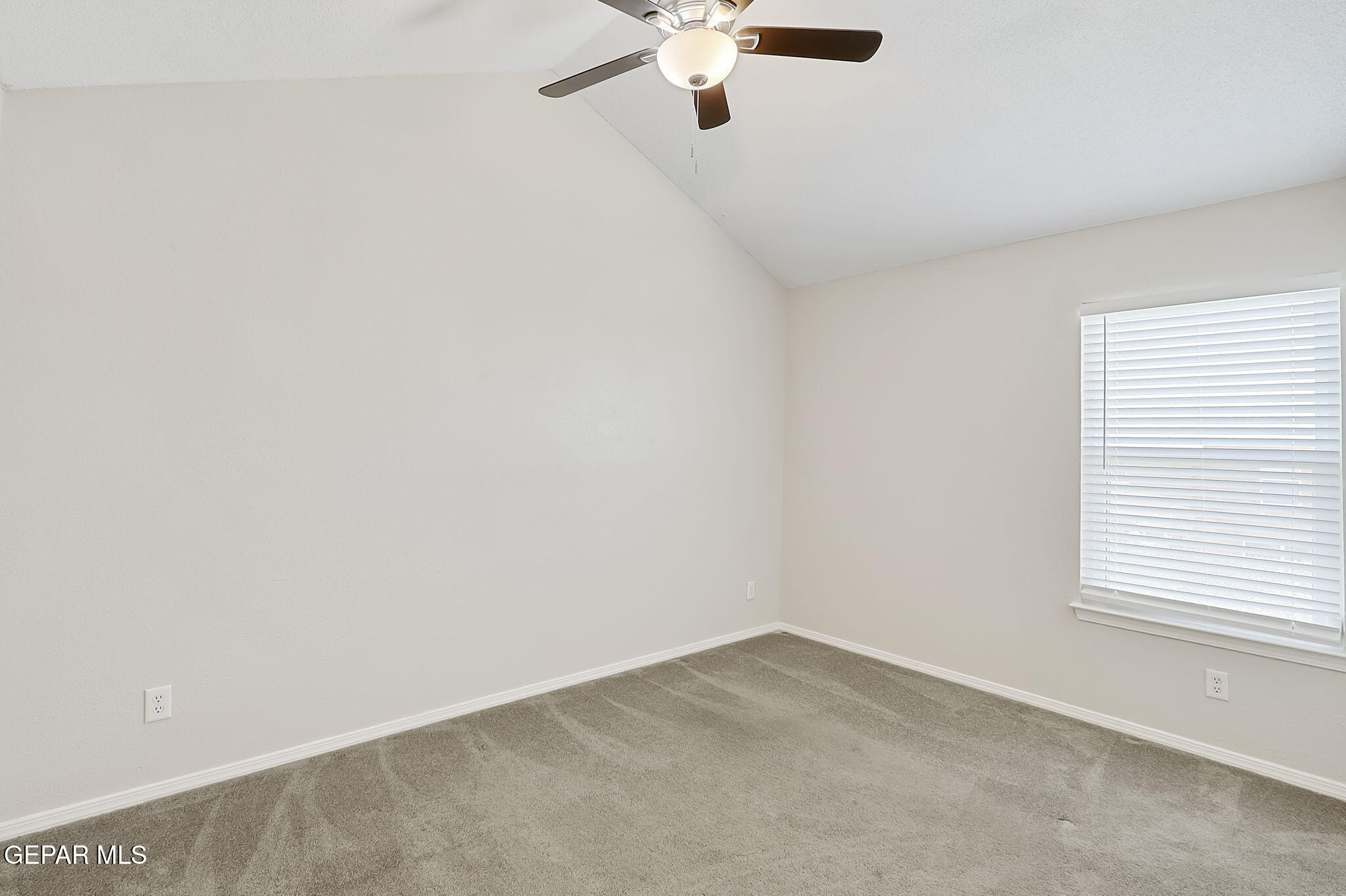 601 Kearney Way El Paso, TX 79928 - Photo 34 of 46 29-web-or-mls-IMG_8150