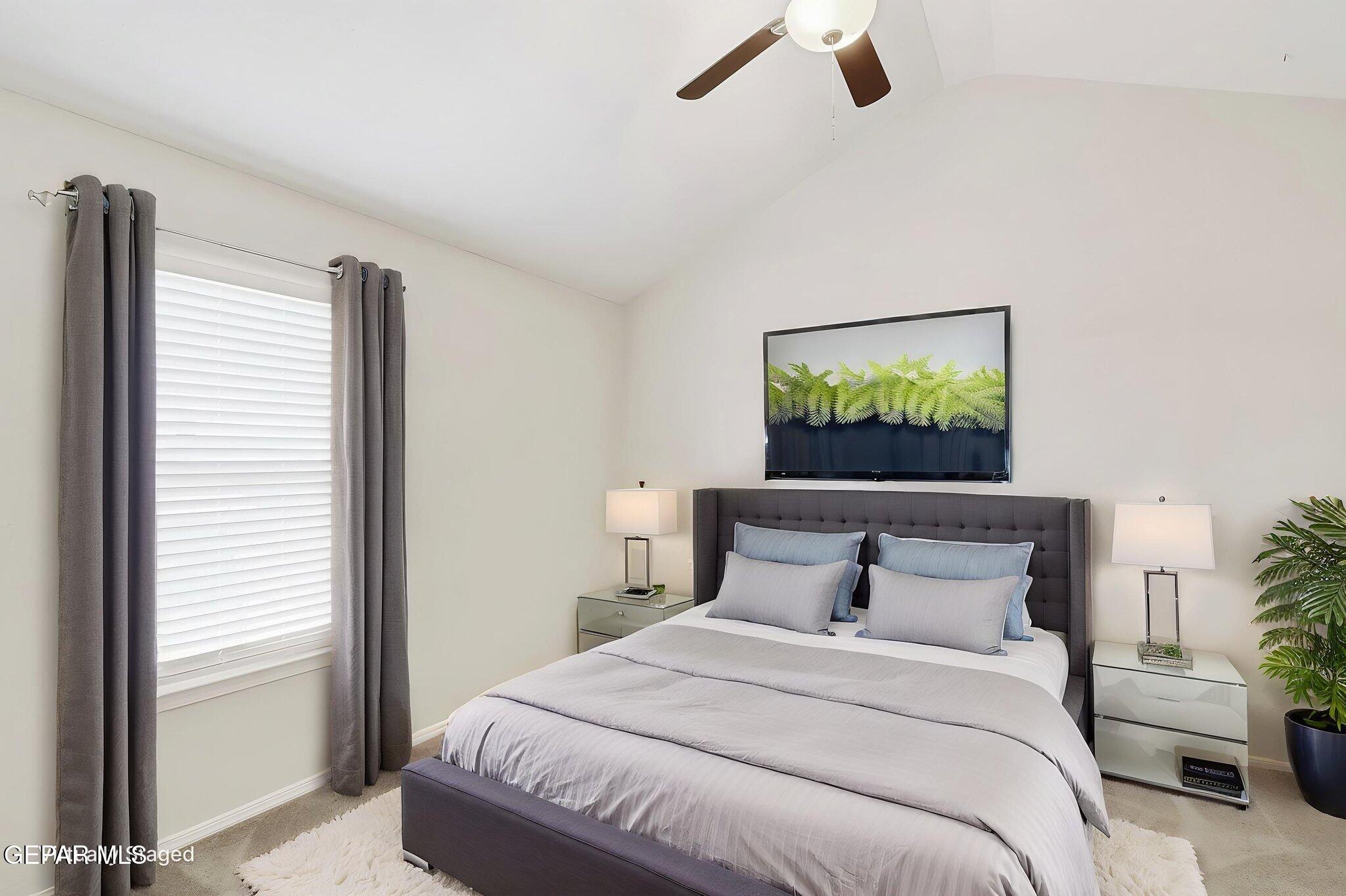 601 Kearney Way El Paso, TX 79928 - Photo 6 of 46 33-web-or-mls-IMG_8129 virtually staged