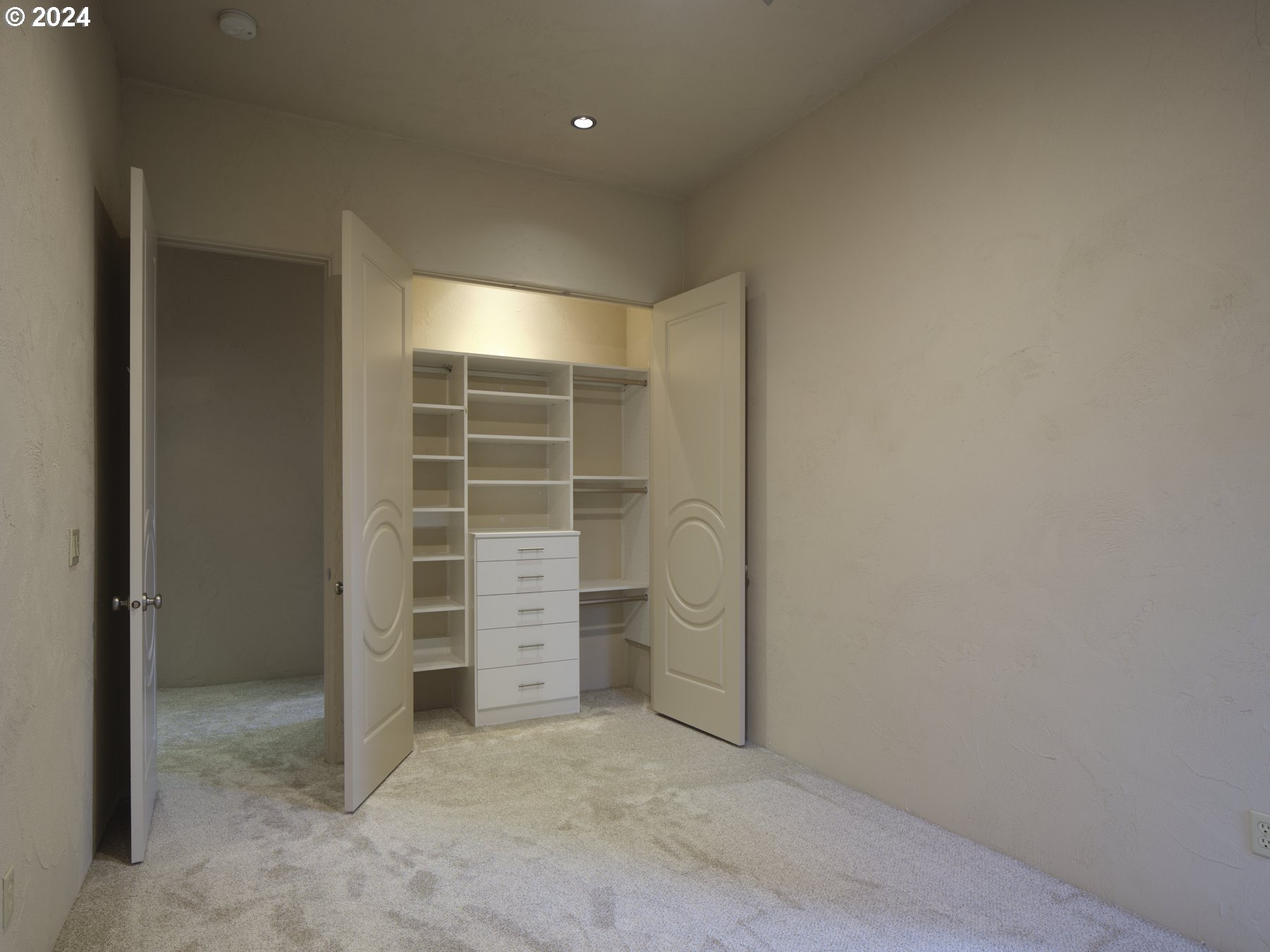 6019 Southeast Riverside Drive Vancouver, WA 98661 - Photo 30 of 48 Bathroom