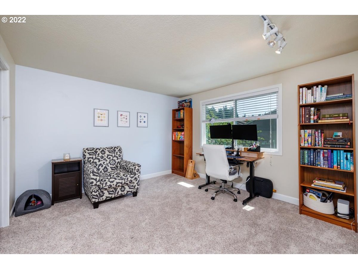7835 Southwest Raintree Drive Beaverton, OR 97008 - Photo 15 of 24 Gallery Image 15