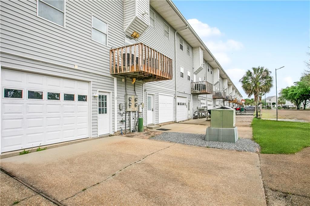 32875 Rivergate Circle, Unit 28 Springfield, LA 70462 - Photo 2 of 22 Gallery Image 2