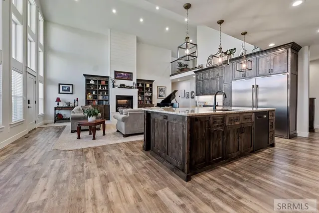 $1,050,000 | 3506 East 126 North, Rigby, ID 83442