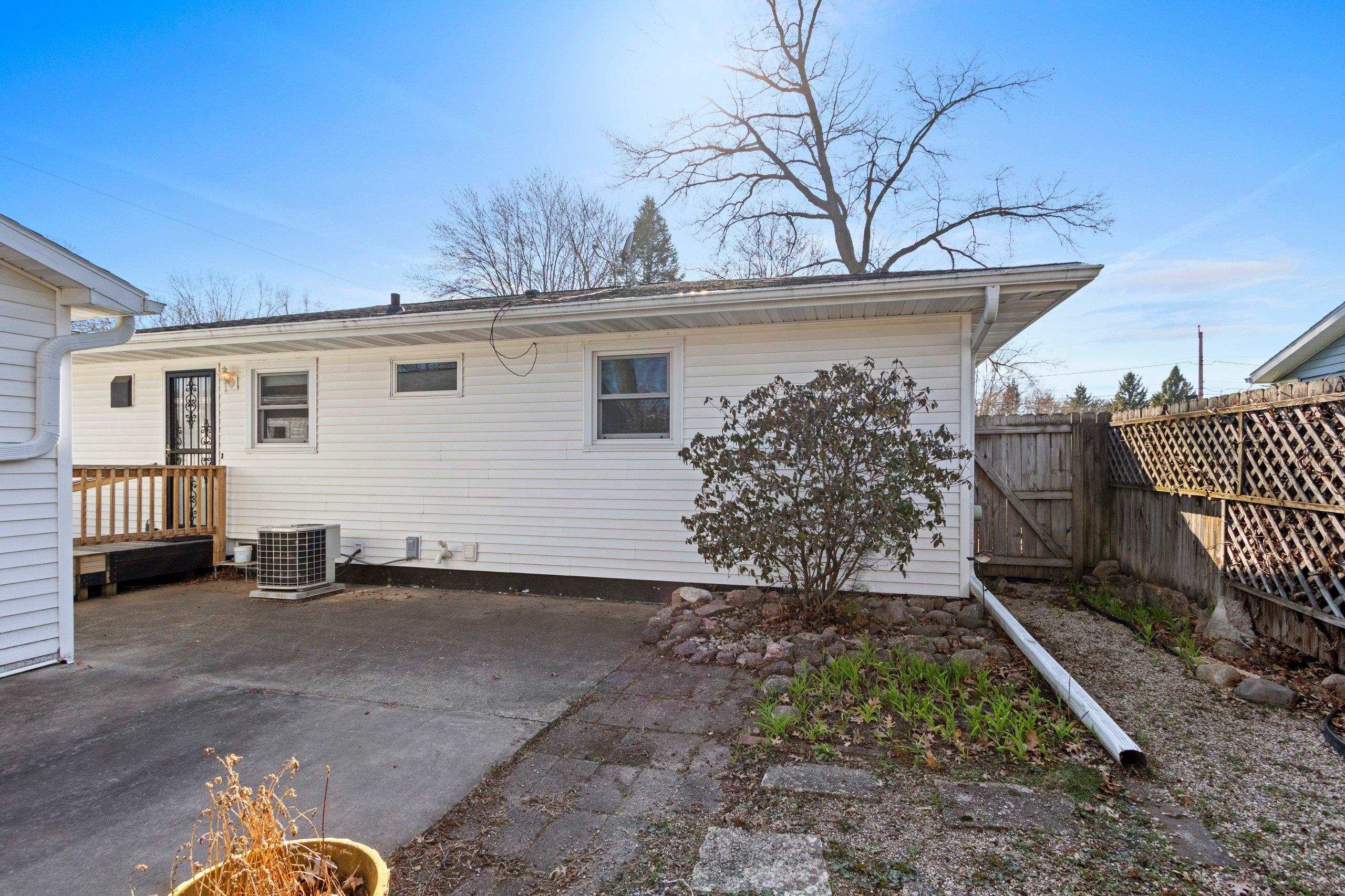 1146 South River Street Shawano, WI 54166 - Photo 22 of 28