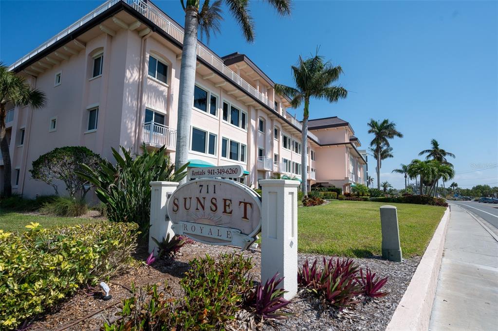711 Beach Road, Unit 218 Sarasota, FL 34242 - Photo 1 of 1 Gallery Image 1