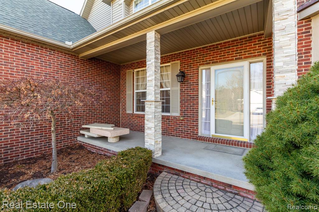 3585 Everett Drive Rochester Hills, MI 48307 - Photo 4 of 75