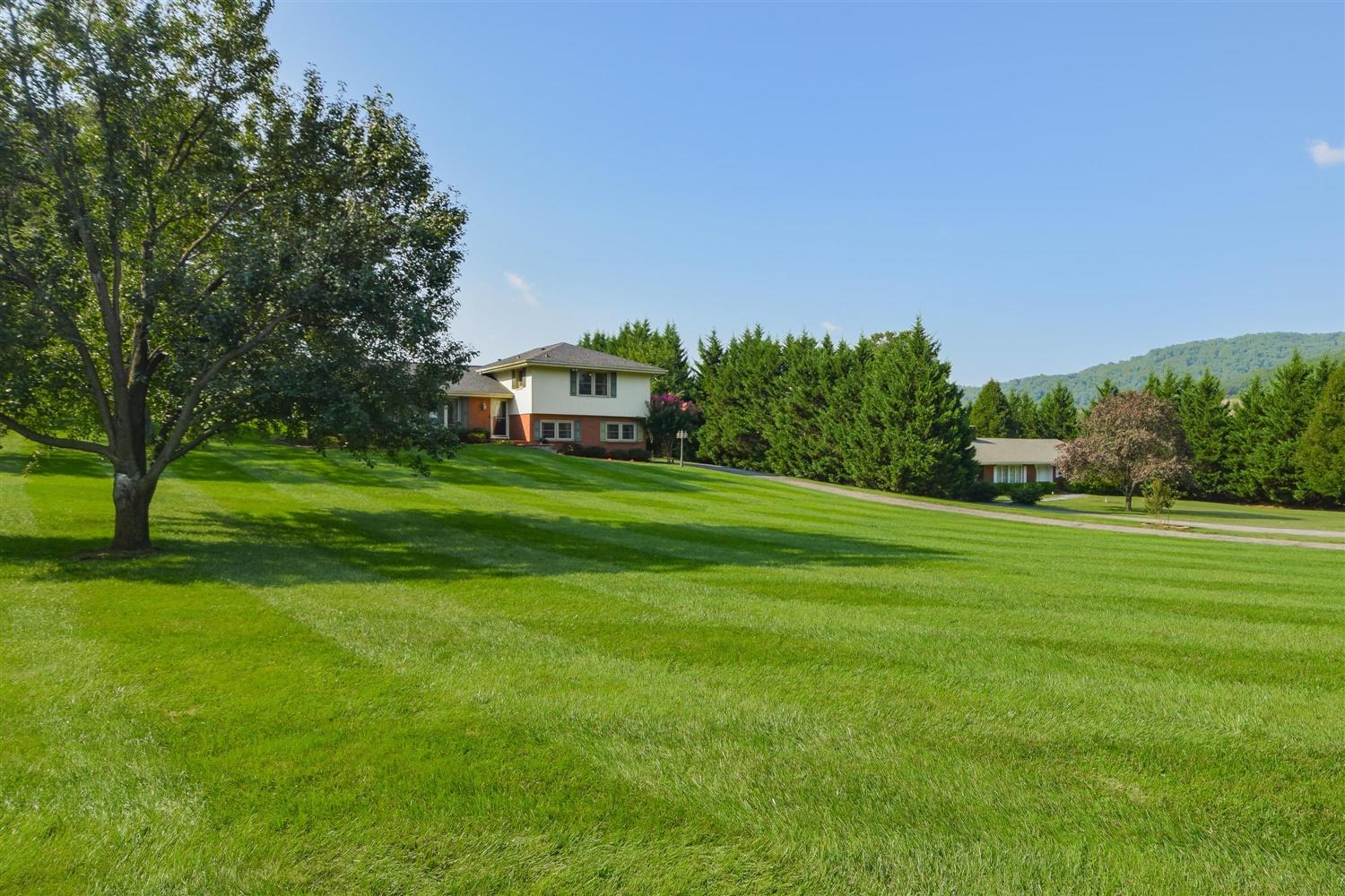 4958 Bower Road Roanoke, VA 24018 - Photo 22 of 30 23-4958 Bower-23