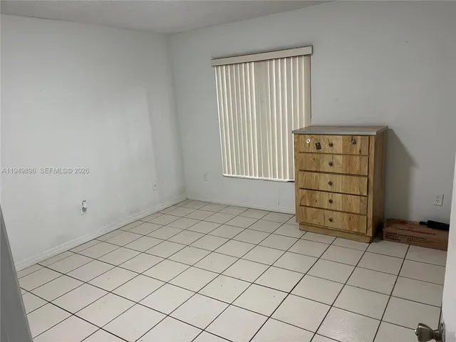 $3,000 | 14841 Southwest 71st Street, Miami, FL 33193