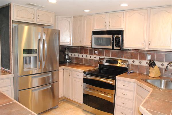 1680 Trapelo Road Waltham, MA 02451 - Photo 4 of 19