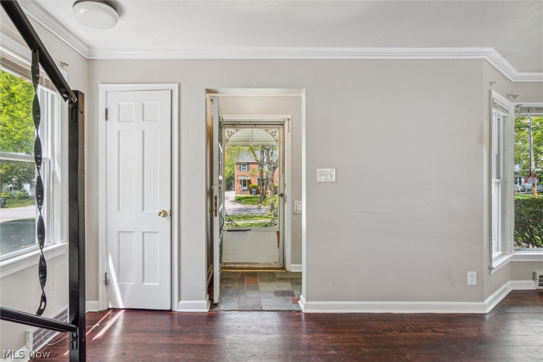 4016 Bayard Road South Euclid, OH 44121 - Photo 13 of 29
