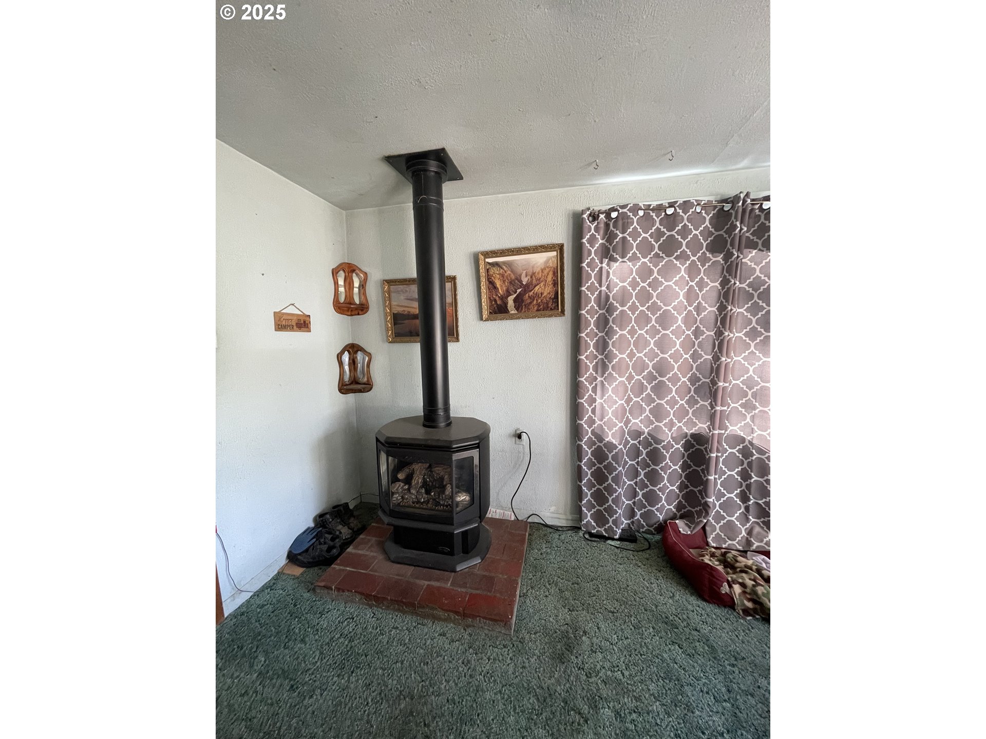 46255 Highway 242 Myrtle Point, OR 97458 - Photo 20 of 32