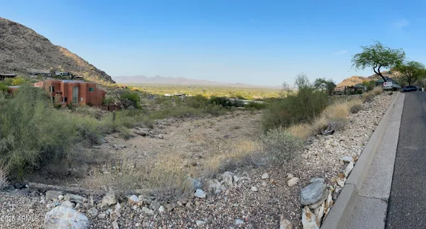 $3,500,000 | 7425 North 58th Place, Unit 23, Paradise Valley, AZ 85253