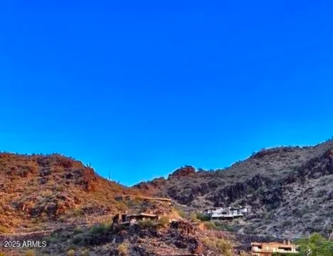 $3,500,000 | 7425 North 58th Place, Unit 23, Paradise Valley, AZ 85253