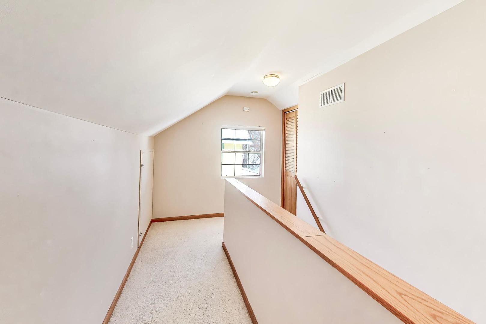 37464 North Terrace Lane Spring Grove, IL 60081 - Photo 18 of 40 Gallery Image 18