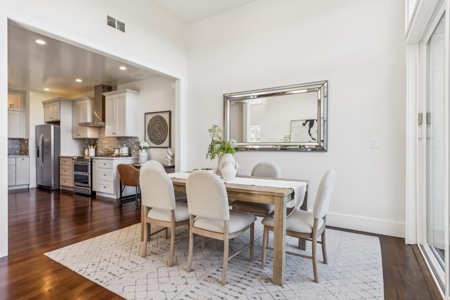 48 Rinconada Circle Belmont, CA 94002 - Photo 13 of 59 Gallery Image 13