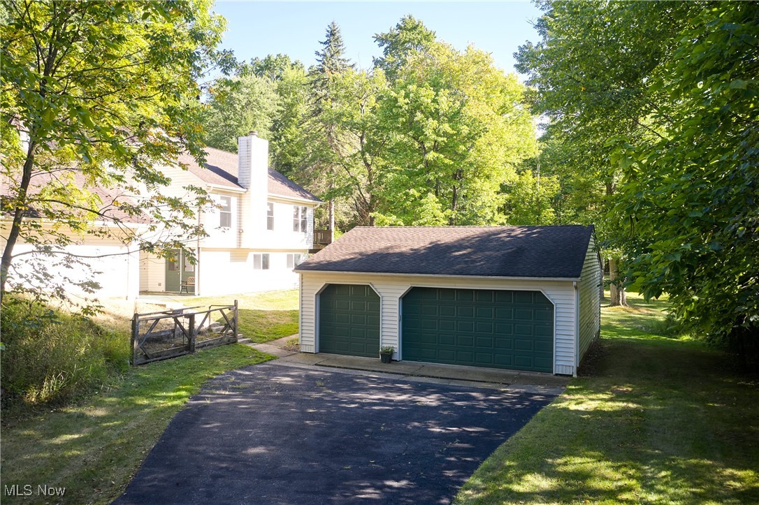 6742 Oakes Road Brecksville, OH 44141 - Photo 4 of 6
